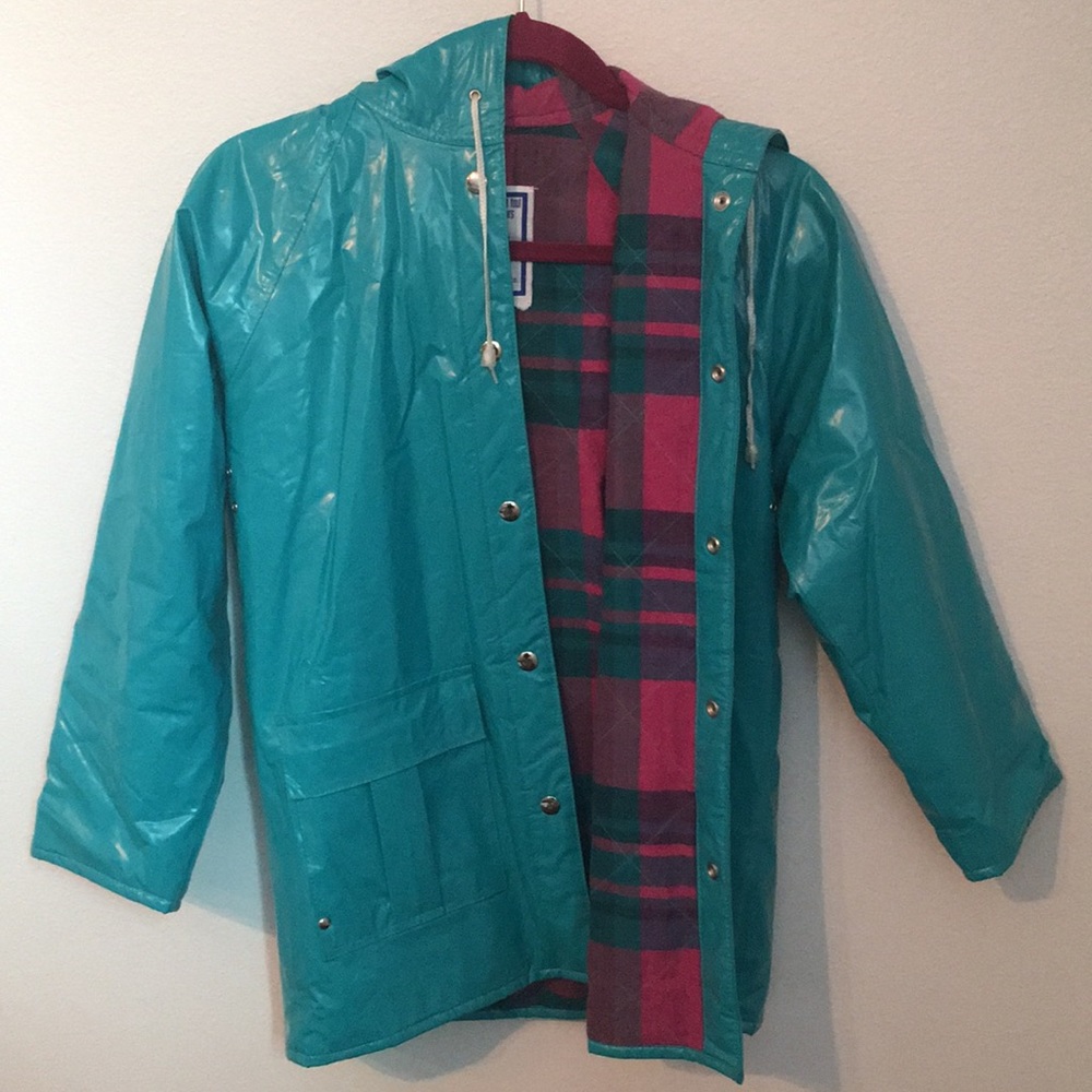Vintage 1980s Teal Rain Jacket with Quilted Pink Lining